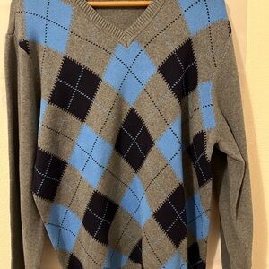 Arrow V-Neck Sweater with Blue and Brown Argyle
